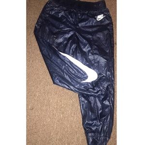 Nike Wind Breaker Joggers